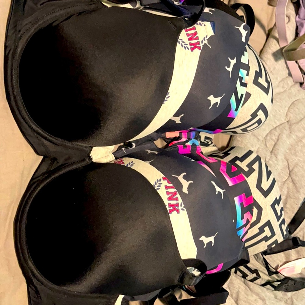 5 pink Victoria secret t shirt bras